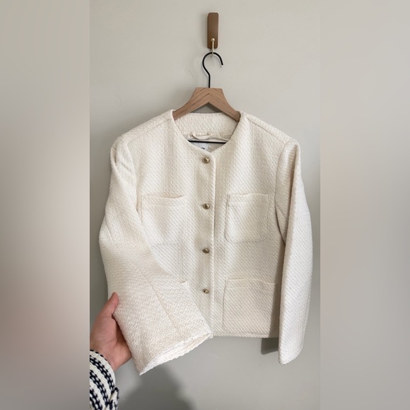 Abercrombie & Fitch Collarless Tweed Jacket in Cream - Picture 7 of 8